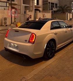 كرايسلر 300
